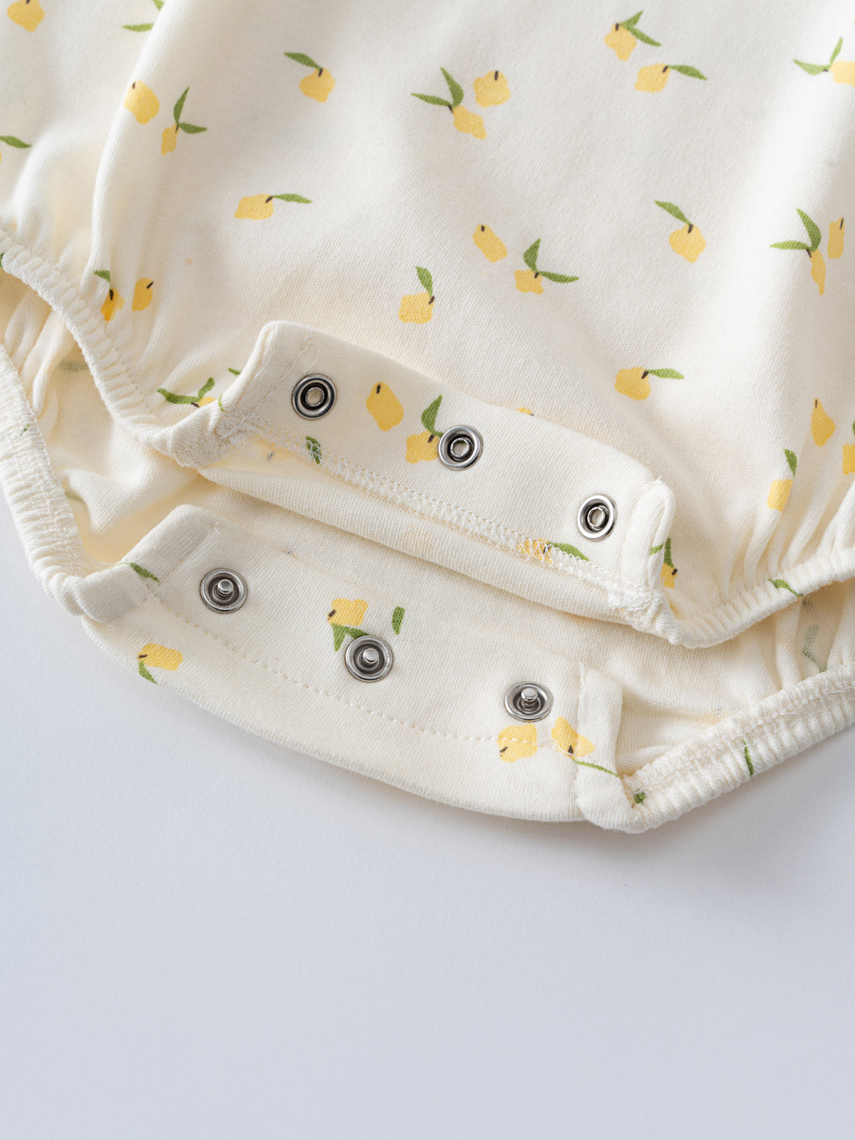 Jessica Sleeveless Romper - Lemons